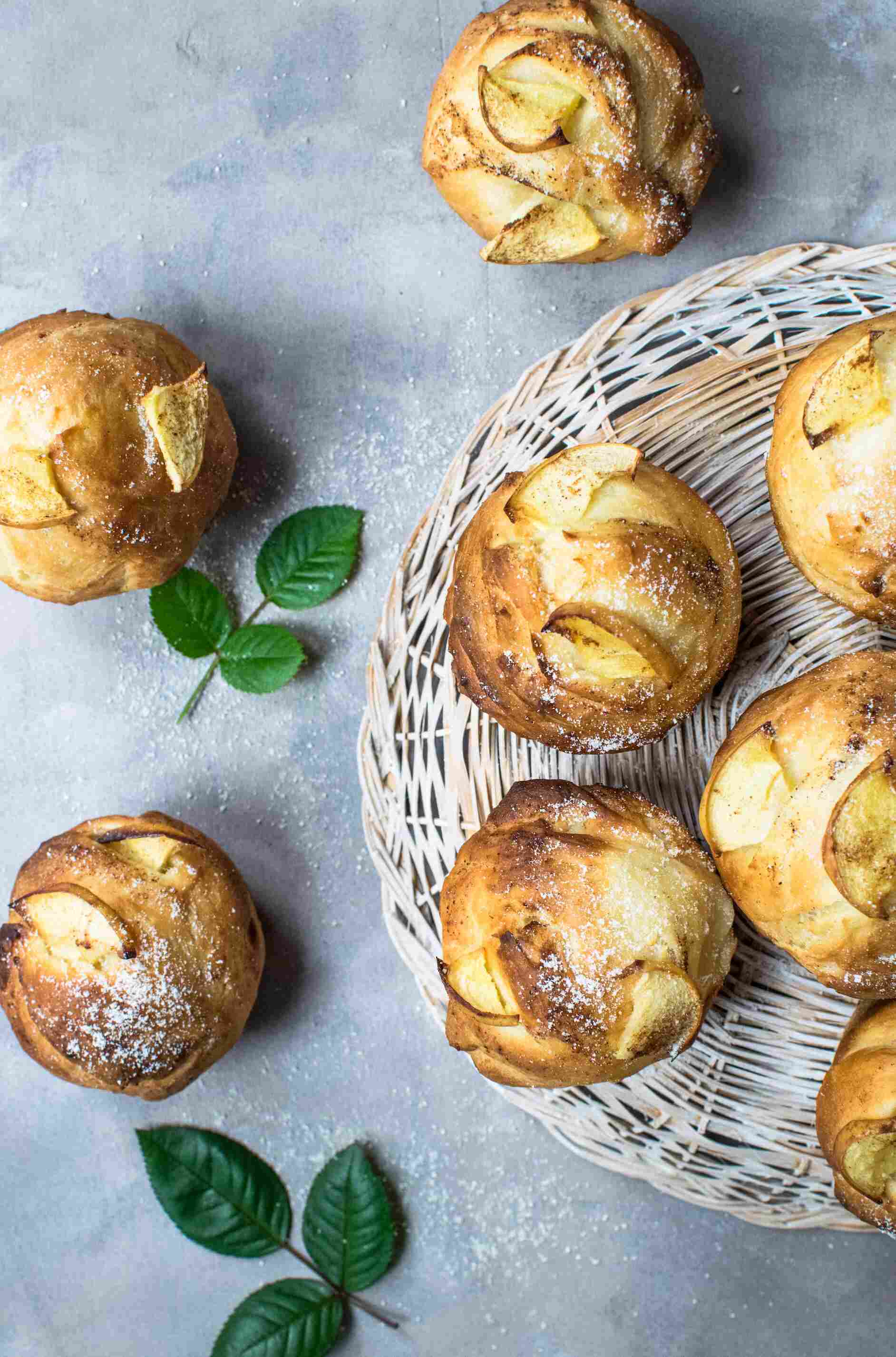 Buns lying on a wooden plate